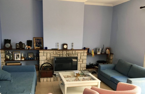 Mikri Mantineia House | Country house with private pool in Olive Grove