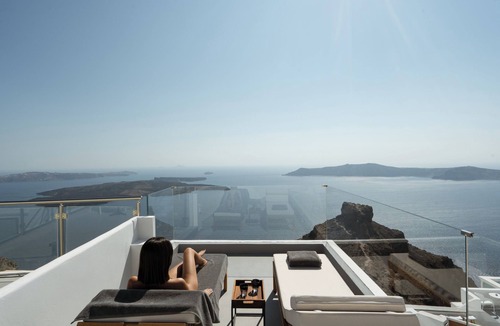 Imerovigli Hotel | Couples’ Retreat: Hot Tub Suite with Heated Pool, Orana Residence