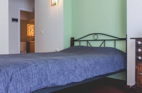 Athens Apartment | Coziest apt, 5' to Central Metro Station!