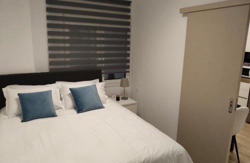Athens City Centre Apartment | Cozy 1-Bedroom Flat in the Heart of Athens by ΜΡS