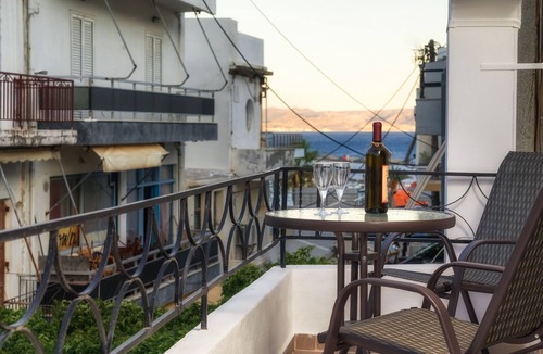 Agia Galini Apartment | Cozy apartment in the heart of Agia Galini