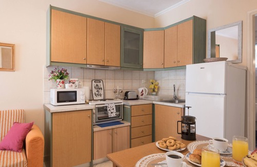 Kontokali House | Cozy Apartment w/swimming pool in olive garden in Corfu