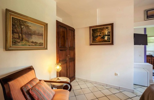 Paradhisos Hotel | Cozy Double Room incl breakfast