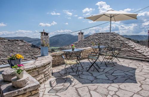 Ano Pedina House | Cozy double room with fireplace