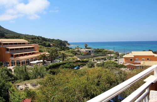 Skala Apartment | Cozy holiday apartment directly at the sea, fantastic sea view | Paramonas, Corf