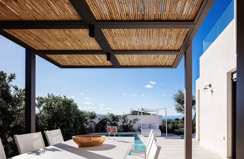 Akrotiri Villa | Cozy nature villa with sunset views near beaches