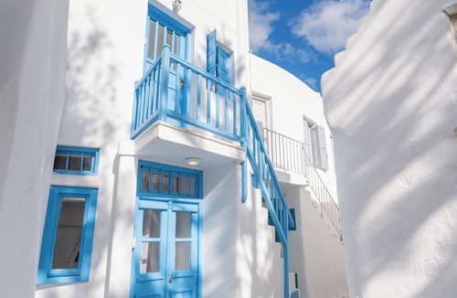 Little Venice Apartment | Cozy Room in the Heart of Mykonos
