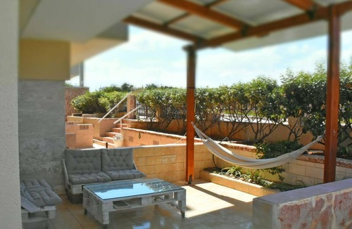 Rafina-Pikermi Apartment | Cozy studio 50m from the beach of Rafina & 700m from the port