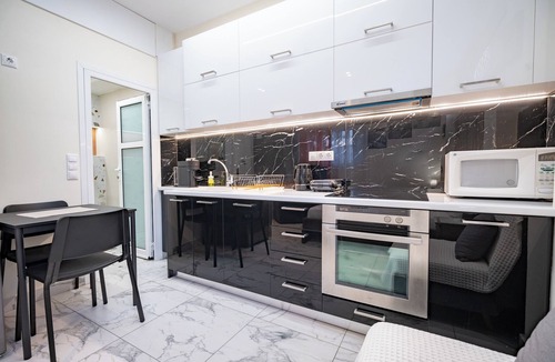 Vyronas Apartment | Cozy Studio at Vyronas for 2 pers by MPS