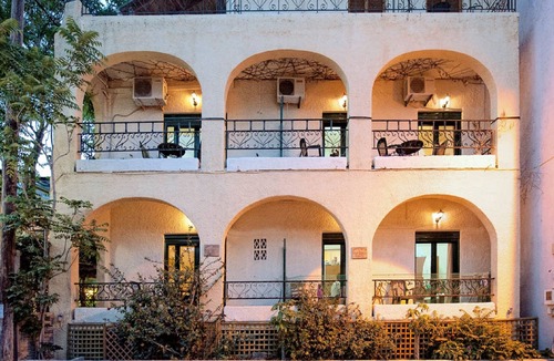 Limenas Chersonisou Apartment | Cozy Studio in Hersonissos Center