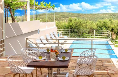 Dramia Villa | Cretan Breeze Villa Heated Pool