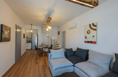 Agios Ioannis Villa | Cycladic Breeze Villa, sunset views, close to Ornos & town center