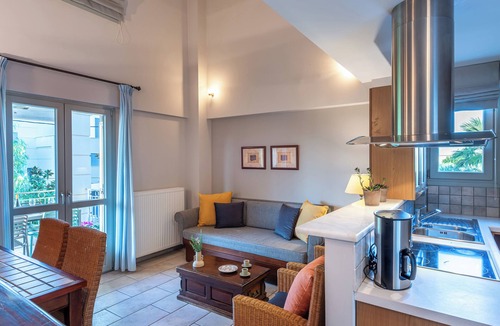 Longos Apartment | DANAE large split-level apartment (78m² for 2-8 people)