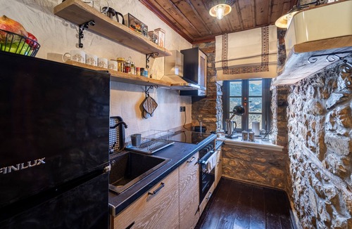 Metsovo House | Dandy Villas Metsovo | Avo | Fireplace |Up to 6