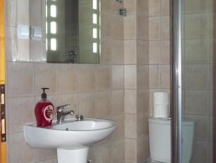 Serres Apartment | Daratzis Emerald
