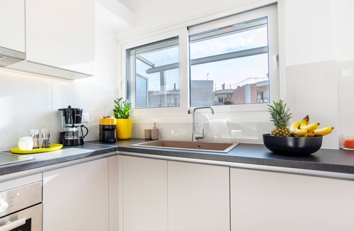 Galatsi Apartment | Das Lichtdurchflutete Penthouse in Athen