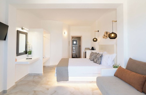 Messaria Hotel | Dauti Gold Suites