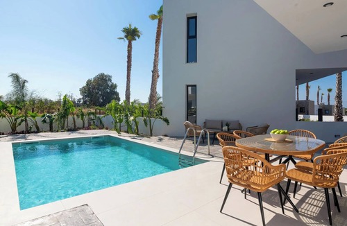 Petaloudes Villa | Davlakos Apartment Rea 1 1st Floor