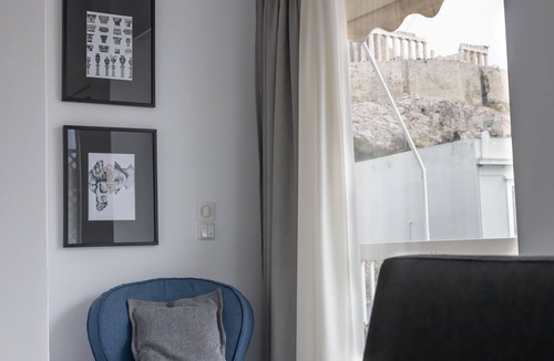 Anafiotika Apartment | Deco Marble Apt with Acropolis view