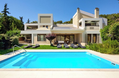 Ixia Villa | Delta Wellness Villa