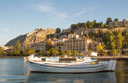 Nafplio Apartment | Deluxe 2-bedroom Apt in the heart of Nafplion
