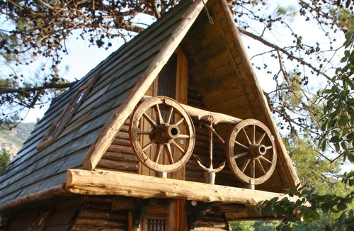 Ikaria House | Deluxe Bungalow with Sew View Tree House by Captain Ikaros