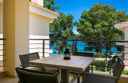 Karavomylos Villa | Deluxe Kefalonia Apartment | Apartment Nectar | 1 Bedroom | Pool | Sea View |.