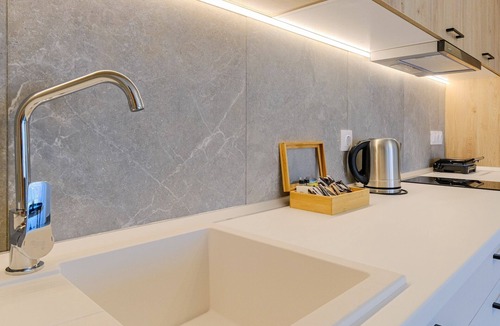 Agios Nikolaos Apartment | DeMar No 2 by RentalsPro - Agios Nikolaos