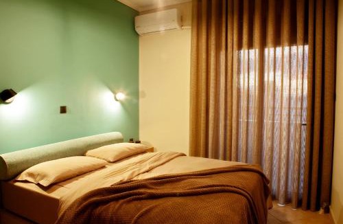 Thessaloniki Apartment | Designer apartments close to the center + free parking