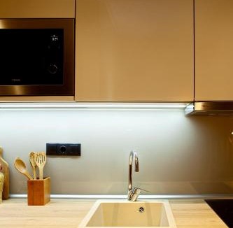 Thessaloniki Apartment | Designer apartments close to the center + free parking