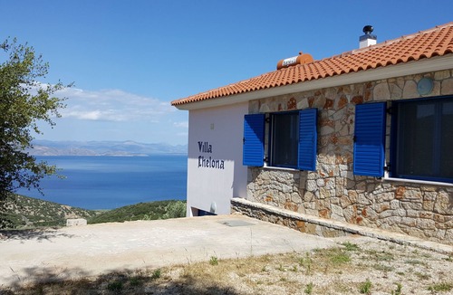 Kefalari Villa | Detached house with fantastic sea views