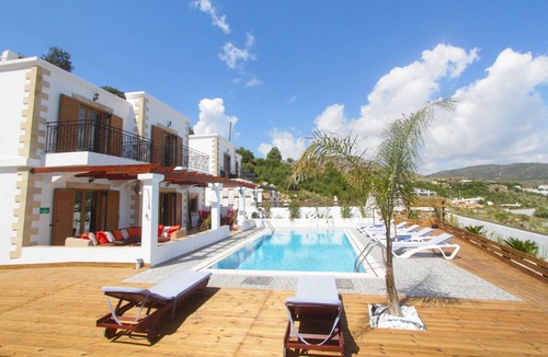 Vlicha Villa | Detached Mountainside Villa with Panoramic Sea Views in Beautiful Vlicha Bay