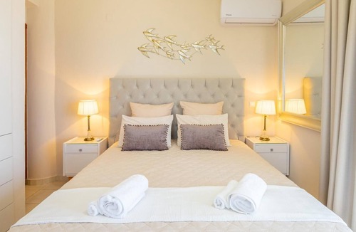 Sitia Apartment | Diamond View LUXURY on your way to VAI@Sitia!