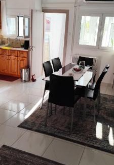 Nea Ionia Apartment | Dimitri's Cosy Home
