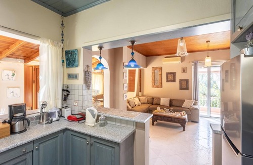 Lakka Villa | Dimitris Cottage - Two Bedroom Villa, Sleeps 4