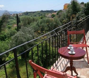Agia Thekli House | Dina's House