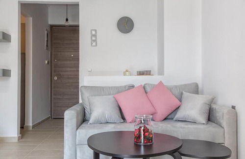 Neos Kosmos Apartment | Dioni urban appartment near Acropolis