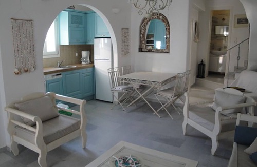 Logaras Villa | Dolce Vita Waterfront Villa, Logaras, Paros