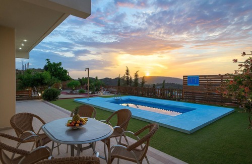 Filerimos Villa | Dreamcatcher Villa with private pool