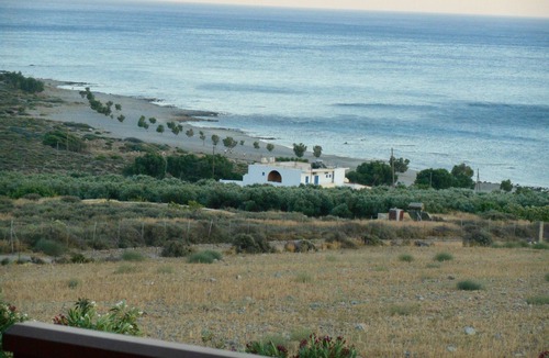 Fragkokastello Apartment | Dreams Days Holiday House with a panoramic view next to the sea, pool & gardens