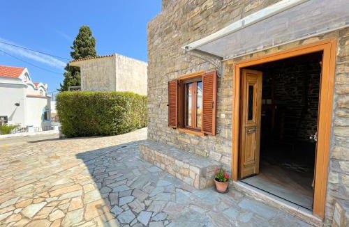 Embonas House | Echo Traditional House - Ηχώ Παραδοσιακό Σπίτι