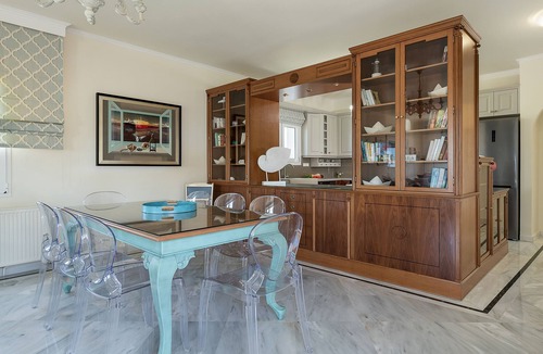 Kato Galatas Apartment | Eclectic 3-bedroom house in front of the sea