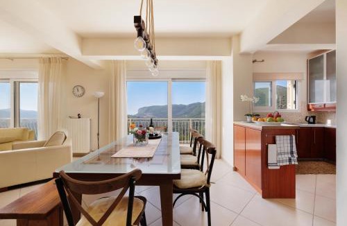Doukades House | Ef Zin Villa