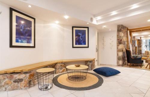 Aigaleo Apartment | Efi's DreamSpace