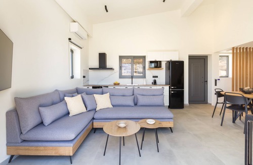 Armenoi Villa | Eforasis Villa II, with Heated Spa Whirlpool