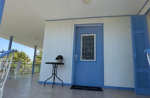 Nea Iraklia House | Eléora House
