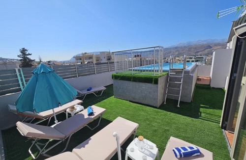 Chania Town Apartment | Elegant 2BR Apartment With Swimming pool