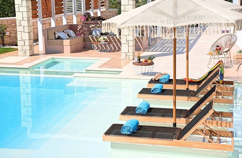 Kavallos Villa | Elegant Crete Villa | Blue Lake Villa | 3 bedrooms | Kavallos Village