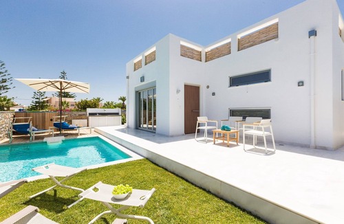 Pigianos Kampos Villa | Elegant Rethymno Villa | Villa Doma | 2 Bedrooms | Beach Front | Private.