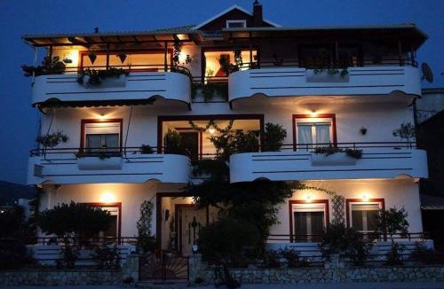 Plataria Apartment | Elenas Apartments